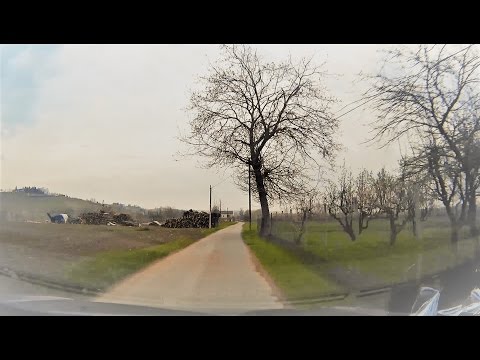 Nizza, Strada Volta (AT) e primo dei due passaggi a livello - Nizza Monferrato # railway crossing