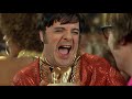 Why Foxxy Cleopatra Is A Whole Lotta Woman | Austin Powers in Goldmember | HBO Max