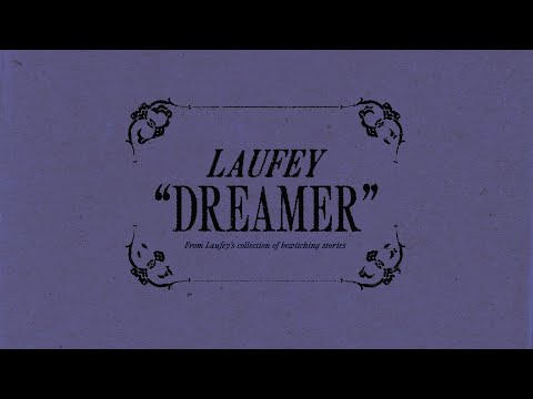 Laufey - Dreamer (Official Lyric Video With Chords)