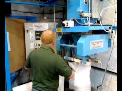 BL33 Gravity Feed Electronic Bagging Machine for Bird Seed.  www.tascol.co.uk