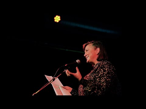 slam'md ⚡ Mieze Medusa - Liebling, wir haben die Welt geschrumpft