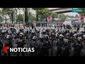 Maestros Intentan Tomar El Estadio Ciudad De México Previo Al Mundial Noticias Telemundo
