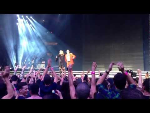 Madonna and PSY - Give It To Me/Gangnam Style