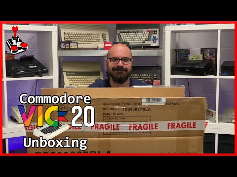 My First Commodore VIC-20 | Unboxing & Test
