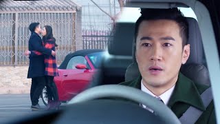 小三骗的男人倾家荡产，男人直接开车撞她，岂料女儿突然冲了出来…