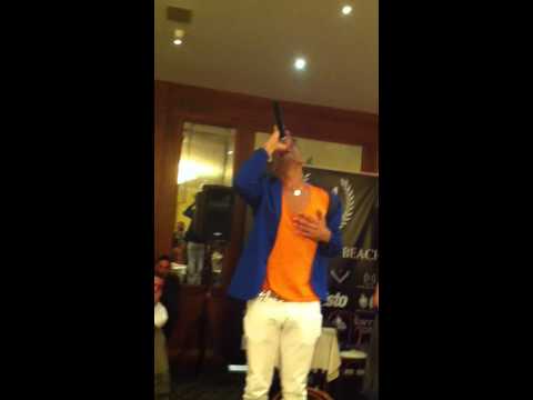 Jimmy Barba e gli altri del GF indossano Jumper-s