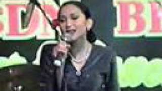 Download lagu Amy Mastura - Medley Kasih-Jawapan Kasih-Meniti Hari ( LIVE ) mp3