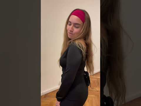 si te gusta la cumbia escucha mis canciones en mi perfil ♥️😞 #parati #cumbia #viral #comedians