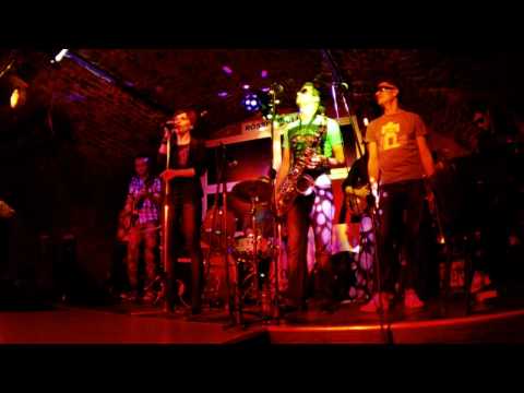 Yana Fortep & Fushi live @ Rossi's 25.04.10 - "I Don't Know What"