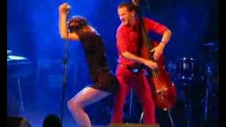Nouvelle Vague - Dancing with myself LIVE ATHENS 2008