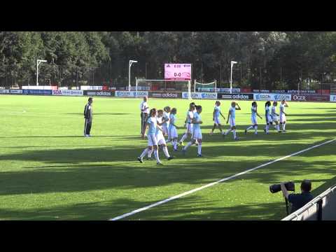 Warming up dames Ajax Amsterdam - Saestum 3-8-2012