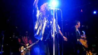 Nikka Costa - &quot;Keep Pushin&#39; &quot;