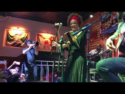 Luciana Mello e Walmir Borges -  Vai Lá, Vai Lá