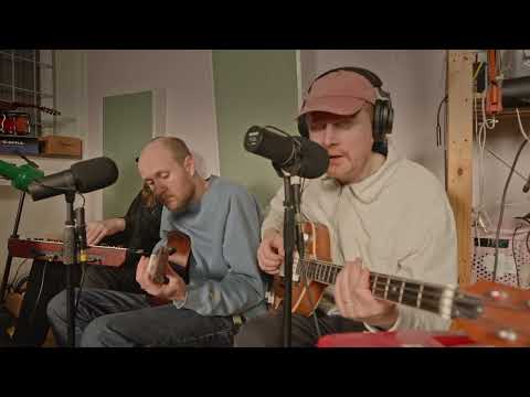 Den svenska björnstammen spelar - Smutsiga gatan