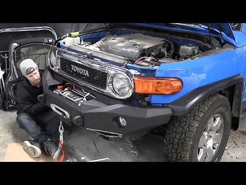 FJ Cruiser Build Pt 3 - New Door, Fender, Bumper, And  A Winch That Could Pull A House Down