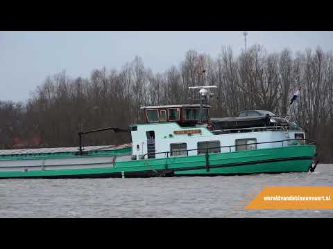Binnenschiff Sophia auf dem Lek-Kanal auf dem Weg zum Fluss Lek | Binnenschifffahrt
