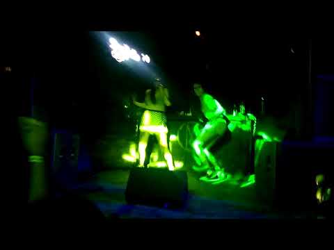 Tomasa del Real casa Morelos perra del futuro