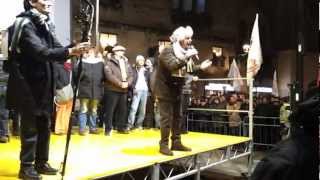 preview picture of video 'Beppe Grillo - Tsunami Tour - Parma 3/02/2013 - Parte 1 / 4'