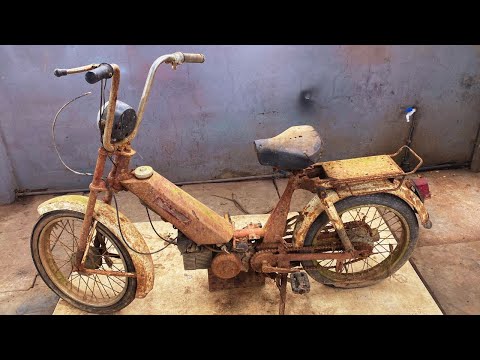Vintage JAWA BABETTA 228 Vintage Motorcycle Restoration // Restoring Abandoned JAWA 1960s 2-Stroke