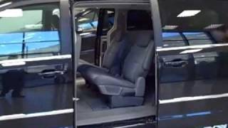 preview picture of video 'CarCompany : 2009  Chrysler Grand Voyager 3.8 Touring'
