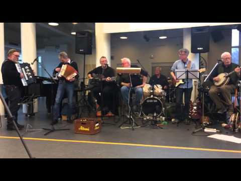 Når jeg ser et rødt flag smælde - Søren Sidevinds Spillemænd