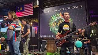 Download lagu (1/2 & hour band)Sejati(Wings)cover by Ucop Ahmad, Lantaroo,Ahtonk DefGab & Dodex. mp3