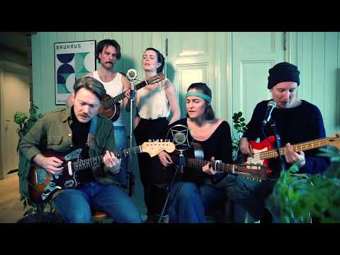 Family Sessions #70 // "Majesty'" (Madrugada) ft. Silje, Christer and Thomas