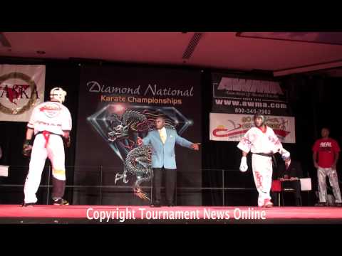 Ross Levine vs Jason Tankson Bourelly Men's Overall Fighting at Diamond Nationals 2011.mp4