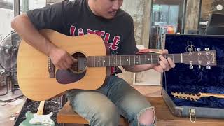 Video thumbnail for Martin DM Natural Usa by Fusionmusic Studio