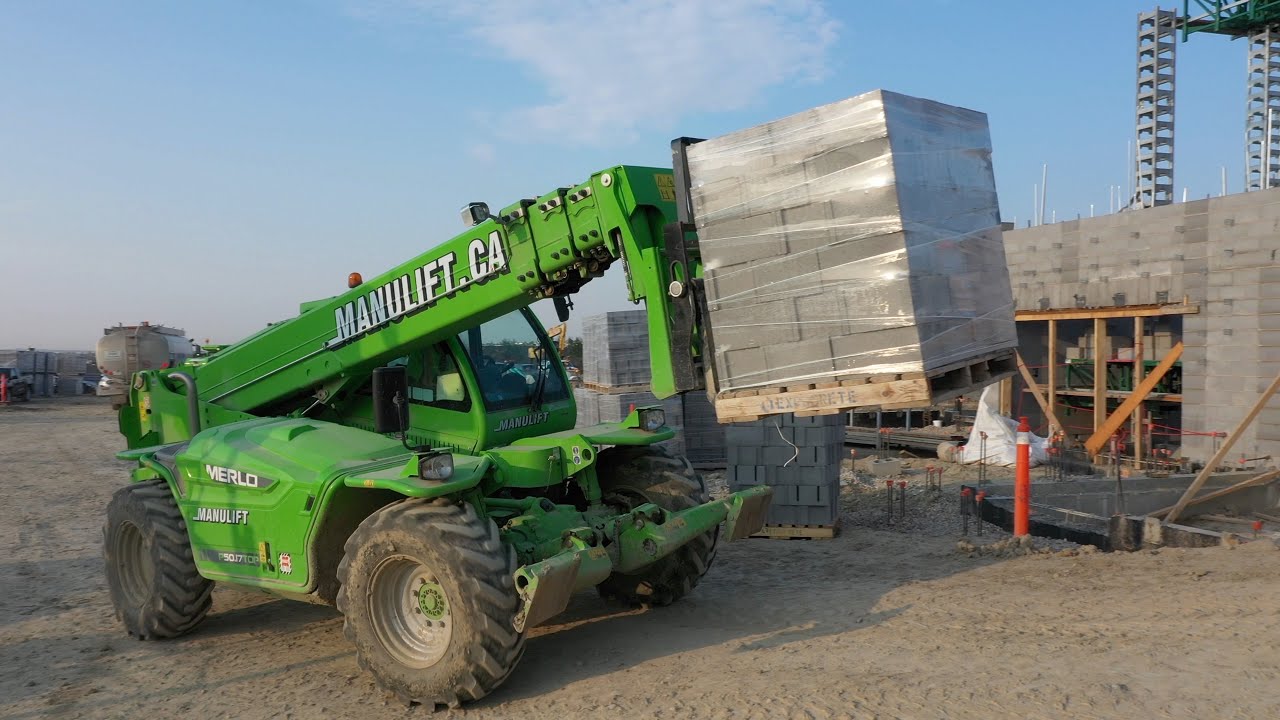 The Merlo P50.17 Telehandler: the New Canadian Work Horse for Masons.