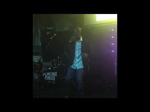 Izzy Loc Performing “Workin”