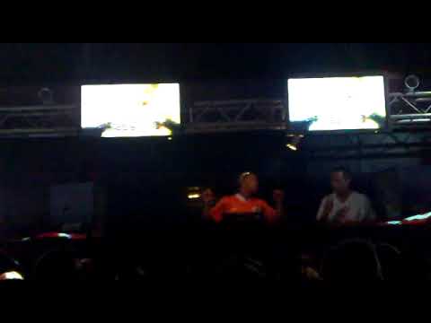 Erick Morillo @ Ocean Diva Plays Ricky L feat. MCK - Born Again (balearic soul mix)