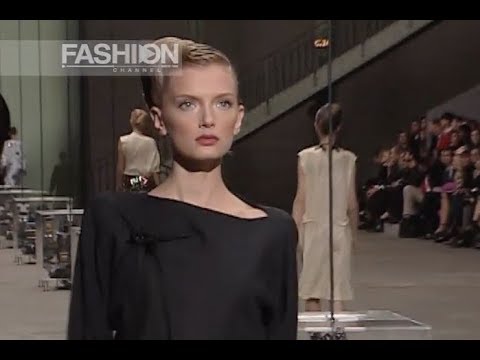 YVES SAINT LAURENT Spring Summer 2008 Paris - Fashion Channel