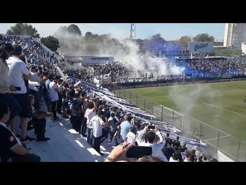 "IMPRESIONANTE RECIBIMIENTO DE QUILMES-QUILMES VS OLIMPO" Barra: Indios Kilmes &bull; Club: Quilmes