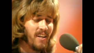 BEE GEES - Walking Back To Waterloo