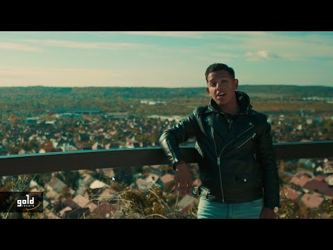 RUSZÓ TIBI – Ne játssz a szívemmel | Official Music Video