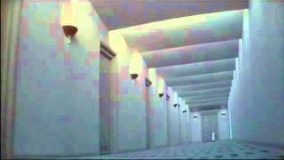 Pink Floyd The Wall (VOSTfr)  - 00 - The Little Boy That Santa Claus Forgot