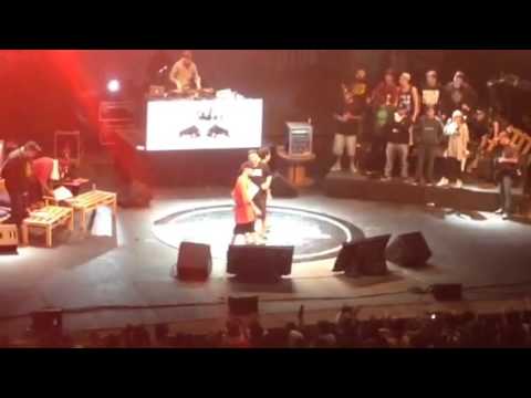 Final nacional argentina. Batalla de gallos de red bull Shecka vs. Dtoke