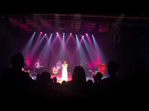 Annika Herlitz - In i en ny värld, first live performance