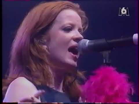 GARBAGE // 1996-08-01 M6 Rock Express Interview + Live