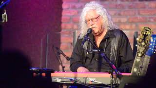 Arlo Guthrie City Of New Orleans Oct 2 2017 Chicago nunupics.com