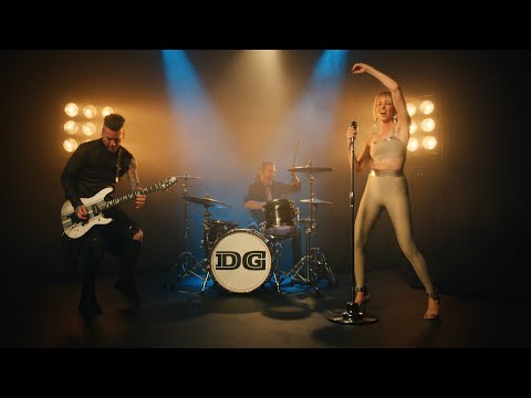 Debbie Gibson - Legendary (Me&Lee Mix) Official Music Video