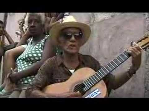 Cuba Feliz - At the street - Como Una Madrigal