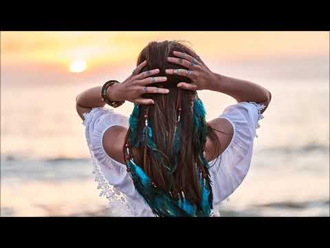 Cafe De Anatolia - Fly to the Sun