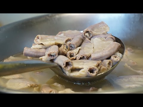 【4K】Pig intestine powder noodles in Hong Kong night market - chinese street food