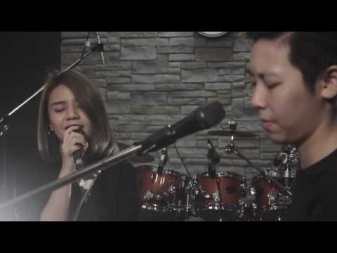 HERS -ปล่อยไปตามหัวใจ (Cover Flure) LIVE AT THE VERY SESSION