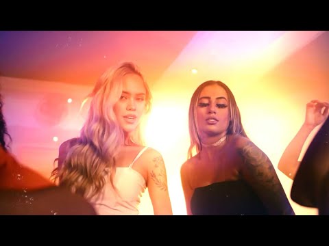 PUTA RARA, PUTA DOMINICANA - VAI SUA CAVALONA - Remix 🇩🇴 (Video Oficial) - Dixson Waz, MC Menor MT