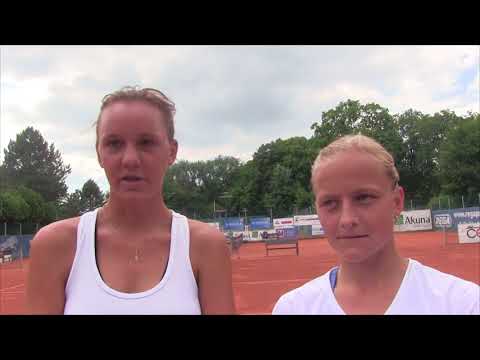 Laetitia Pulchartová a Karolína Kubaňová po porážce ve finále deblu Zubr Cup 2018