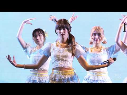 220507 BNK48 Peak - Sayonara Crawl @ BNK48 11th Sayonara Crawl Roadshow Mini Concert [Fancam 4K 60p]