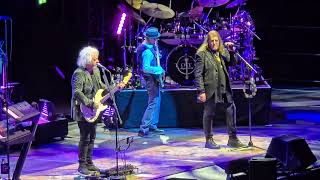 Toto - I Won&#39;t Hold You Back Live Birmingham 2/2/25 - Dogz of Oz Tour